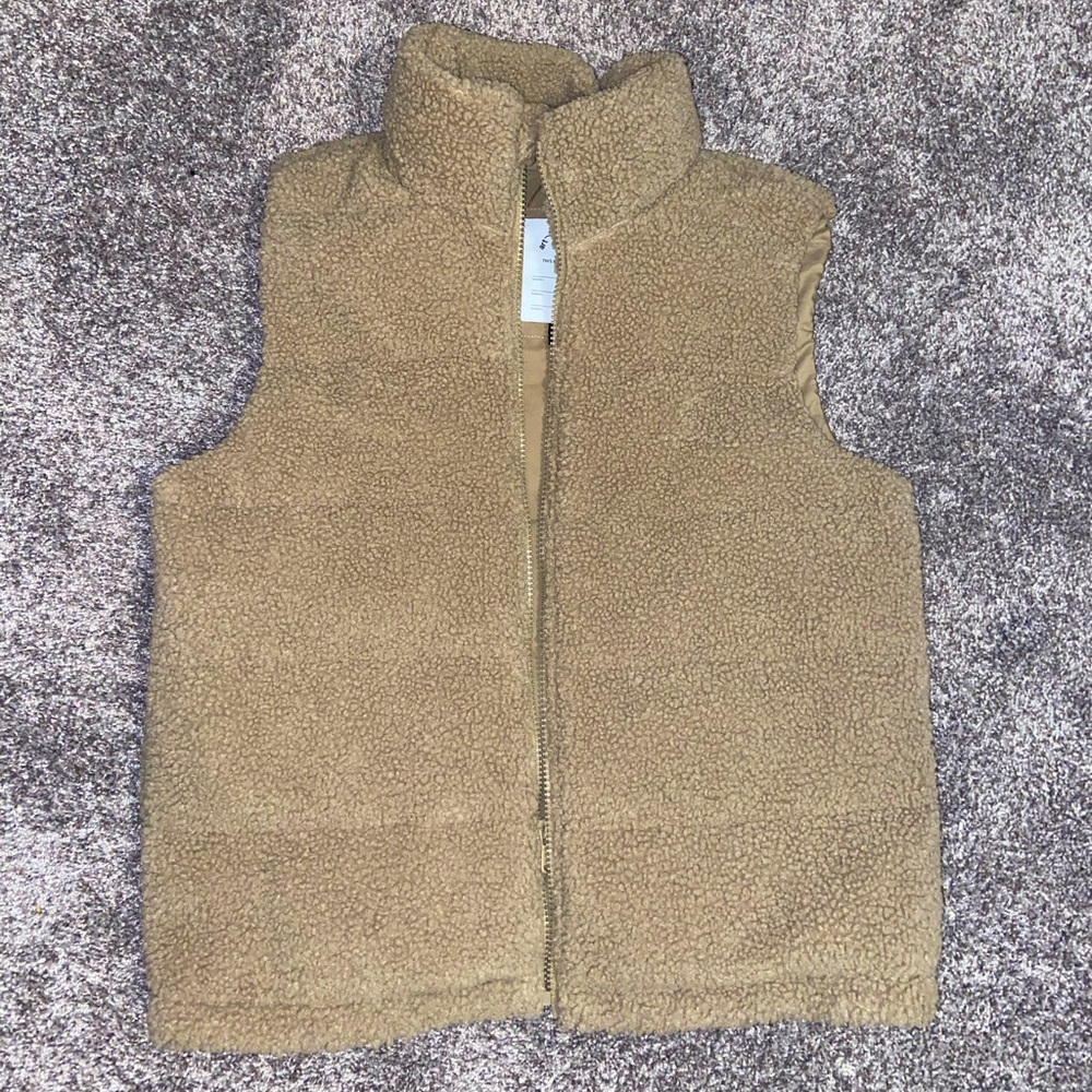 Art Class Tan Sherpa Girl’s Size XL (14) Vest